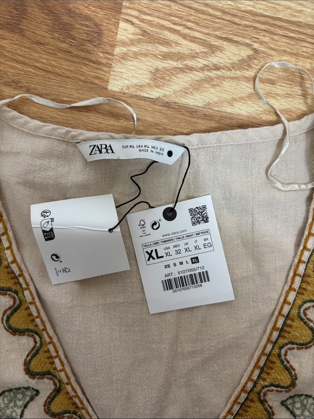 Zara embroidered dress size XL - Picture 15 of 16